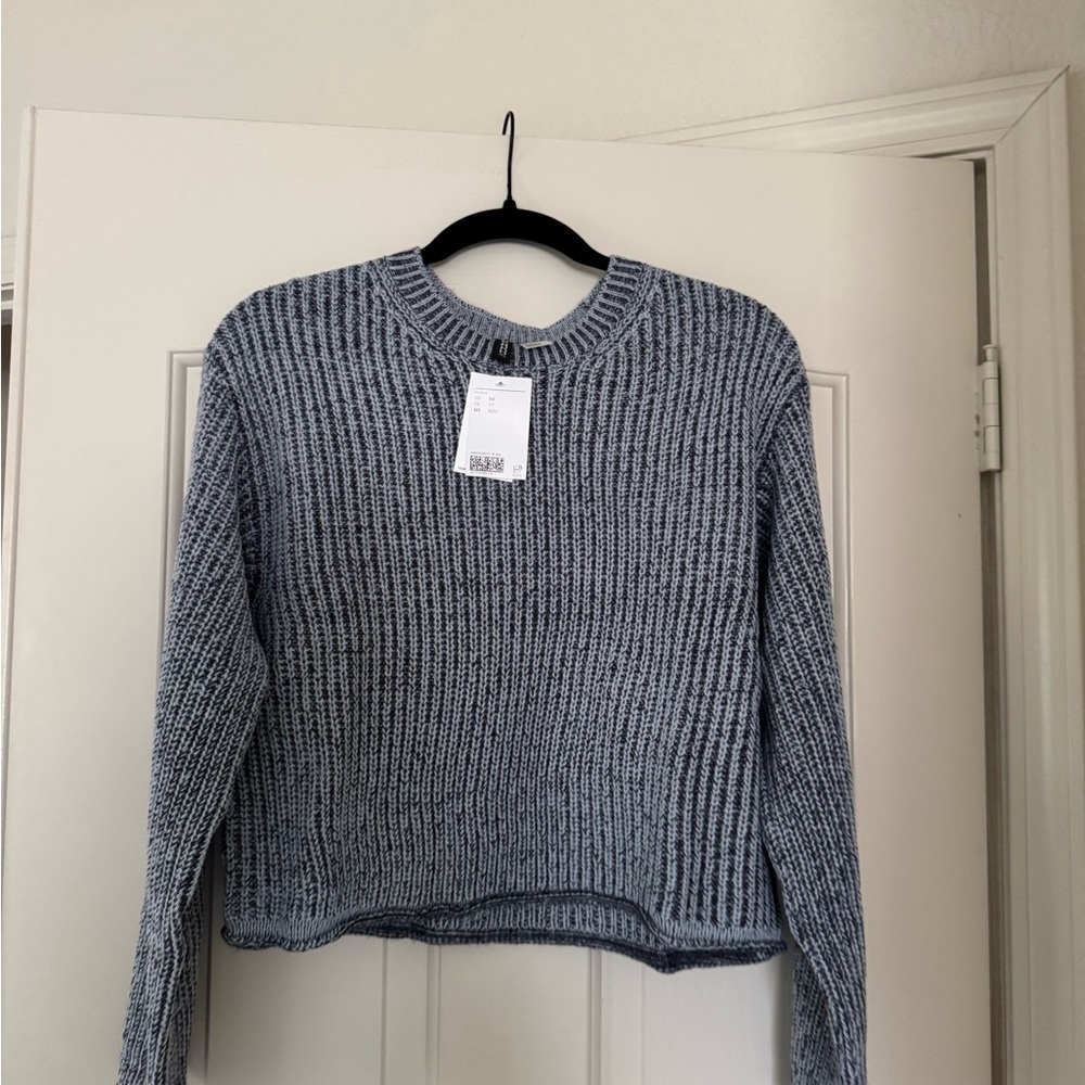 NWT H&M Sweater